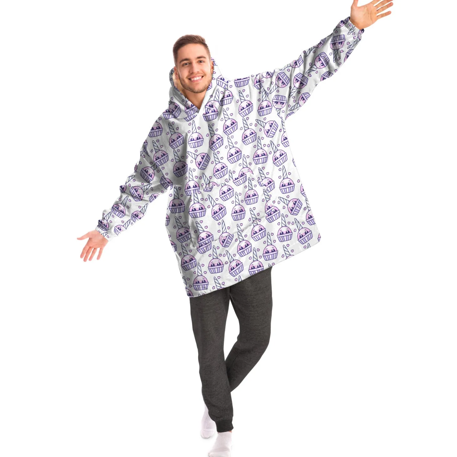 kuscheliger_kapuzenpullov_9-11.webp Kuscheliger Kapuzenpullover – Cupcake