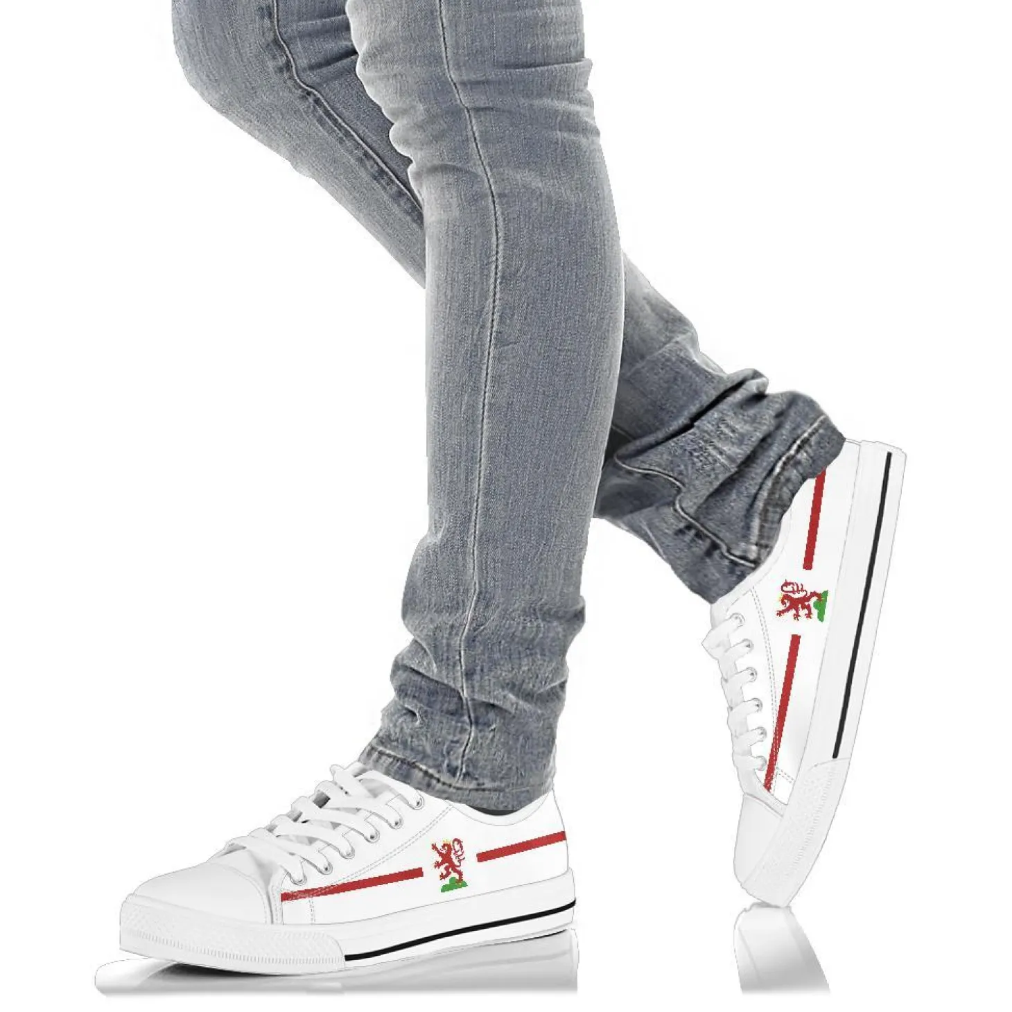sneakers__seebezirk__dame_3.webp Sneakers - Seebezirk - Damengrößen